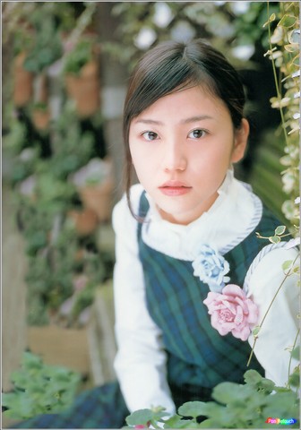 长泽真奈美 -- 点击放大