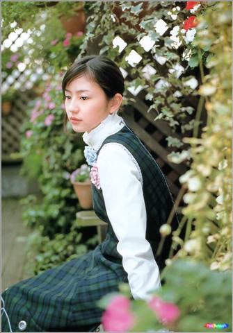 长泽真奈美 -- 点击放大