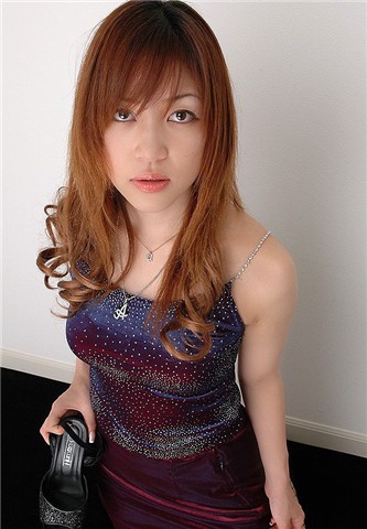 ����󷽵�Ư��Ů��