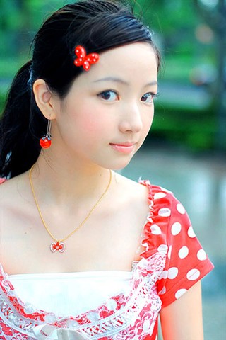 �����µ���ʹŮ��