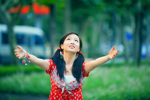 �����µ���ʹŮ��